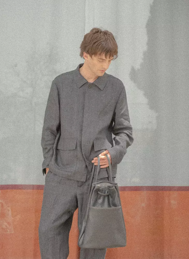 ELIA - STUDIO SARTA - Sac à dos en cuir souple artisanal – Image 3