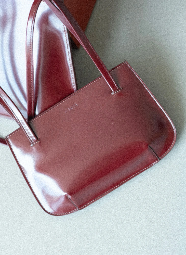 Jude - Studio Sarta - petit sac en cuir brossé, fabrication artisanale – Image 7